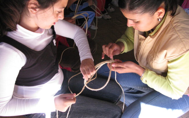 Manufactura de fibras vegetales de prehistoria de secundaria